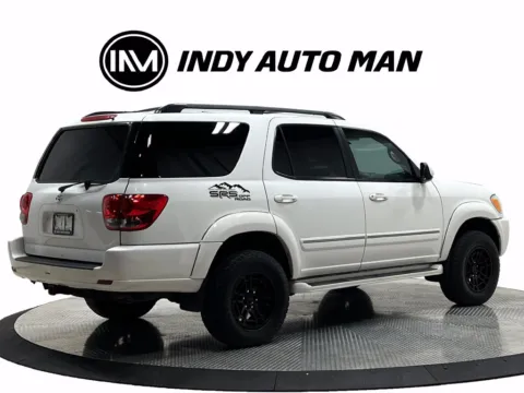More photos of 2006 Toyota Sequoia SR5 at Indy Auto Man - Westfield, IN