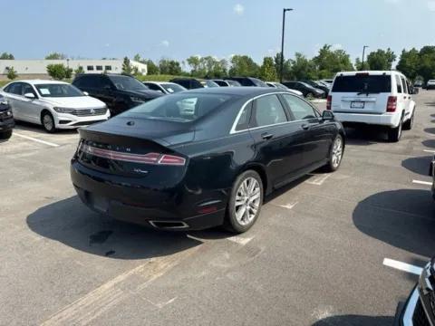 More photos of 2014 Lincoln MKZ at Indy Auto Man - Westfield, IN