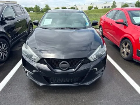 Photos of 2018 Nissan Maxima 3.5 SL for sale in Westfield, IN at Indy Auto Man - Westfield