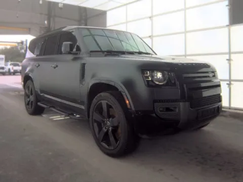 More photos of 2025 Land Rover Defender 130 V8 at Indy Auto Man - Westfield, IN