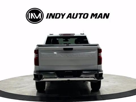 More photos of 2020 Chevrolet Silverado 1500 LT at Indy Auto Man - Westfield, IN