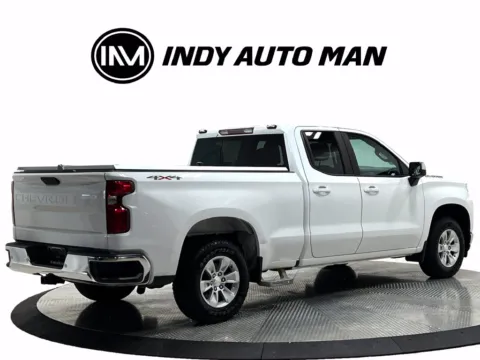 More photos of 2020 Chevrolet Silverado 1500 LT at Indy Auto Man - Westfield, IN