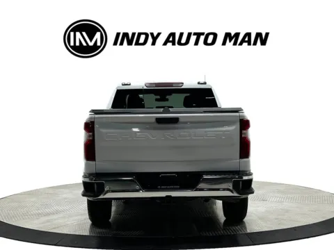 More photos of 2020 Chevrolet Silverado 1500 LT at Indy Auto Man - Westfield, IN