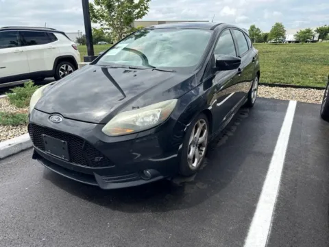 Photos of 2013 Ford Focus ST for sale in Westfield, IN at Indy Auto Man - Westfield