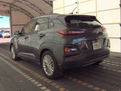 More photos of 2018 Hyundai Kona SEL at Indy Auto Man - Westfield, IN