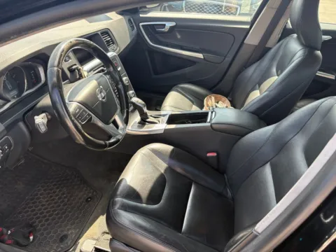 More photos of 2015 Volvo S60 T5 Premier at Indy Auto Man - Westfield, IN