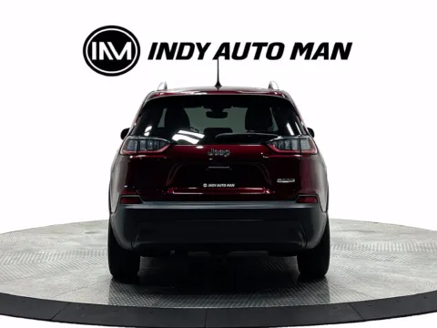 More photos of 2019 Jeep Cherokee Latitude Plus at Indy Auto Man - Westfield, IN