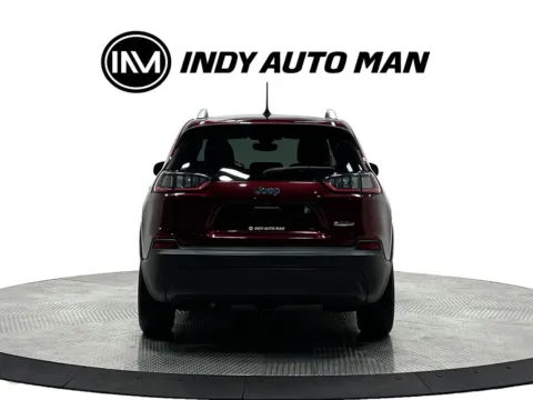 More photos of 2019 Jeep Cherokee Latitude Plus at Indy Auto Man - Westfield, IN