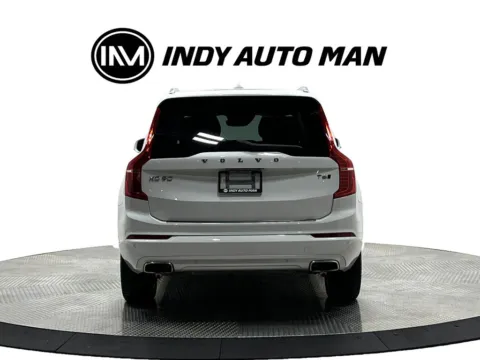 More photos of 2020 Volvo XC90 T6 Momentum at Indy Auto Man - Westfield, IN