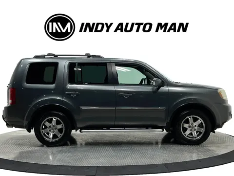 Another view of 2009 Honda Pilot Touring for sale in Westfield, IN at Indy Auto Man - Westfield