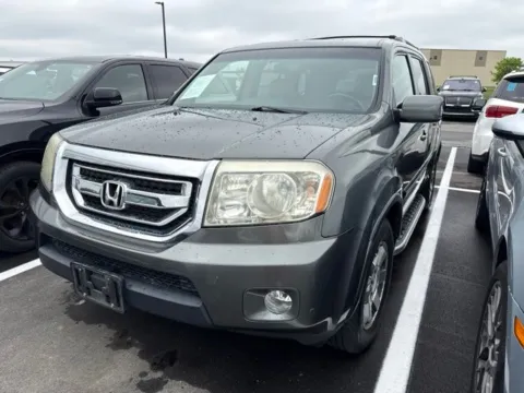 Another view of 2009 Honda Pilot Touring for sale in Westfield, IN at Indy Auto Man - Westfield