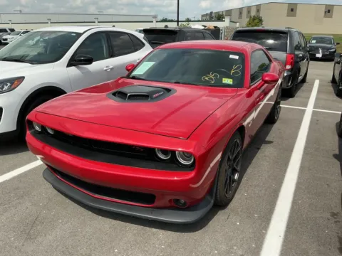 Photos of 2016 Dodge Challenger R/T Scat Pack for sale in Westfield, IN at Indy Auto Man - Westfield