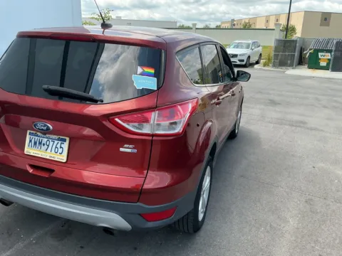 Another view of 2015 Ford Escape SE for sale in Westfield, IN at Indy Auto Man - Westfield