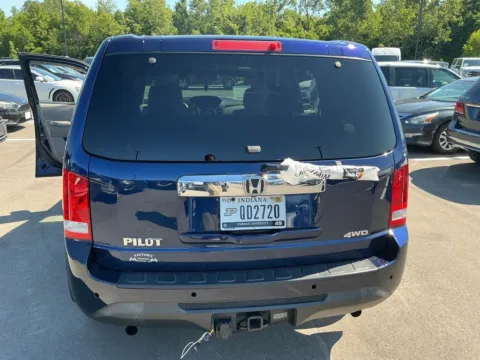 More photos of 2015 Honda Pilot LX at Indy Auto Man - Westfield, IN