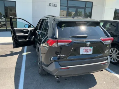 More photos of 2020 Toyota RAV4 XLE at Indy Auto Man - Westfield, IN