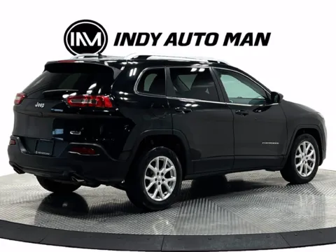 More photos of 2014 Jeep Cherokee Latitude at Indy Auto Man - Westfield, IN