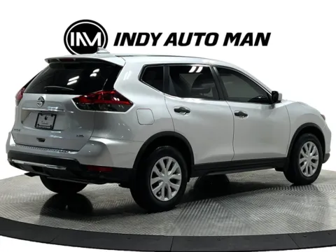 More photos of 2018 Nissan Rogue S at Indy Auto Man - Westfield, IN