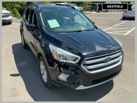 Black 2017 Ford Escape SE for sale in Westfield, IN