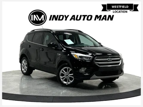 Black 2017 Ford Escape SE for sale in Westfield, IN
