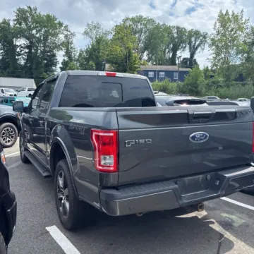 More photos of 2016 Ford F-150 XLT at Indy Auto Man - Westfield, IN