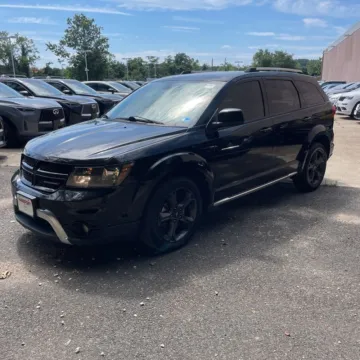 Photos of 2018 Dodge Journey Crossroad for sale in Westfield, IN at Indy Auto Man - Westfield