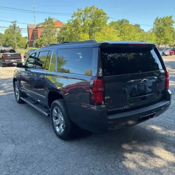 More photos of 2018 Chevrolet Suburban LT at Indy Auto Man - Westfield, IN