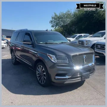 Gray 2018 Lincoln Navigator Select for sale in Westfield, IN
