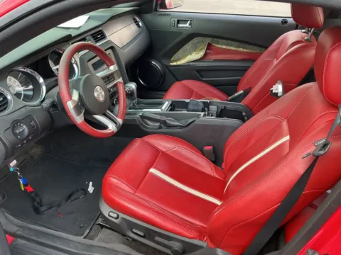 More photos of 2010 Ford Mustang GT Premium at Indy Auto Man - Westfield, IN