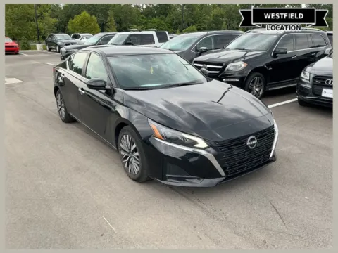 Black 2023 Nissan Altima 2.5 SV for sale in Westfield, IN