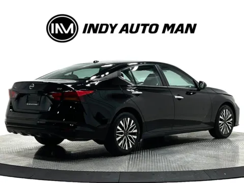 More photos of 2023 Nissan Altima 2.5 SV at Indy Auto Man - Westfield, IN