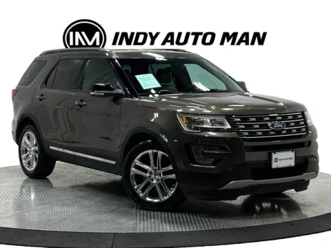 Photos of 2016 Ford Explorer XLT for sale in Westfield, IN at Indy Auto Man - Westfield
