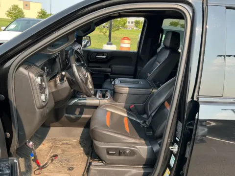 More photos of 2019 GMC Sierra 1500 AT4 at Indy Auto Man - Westfield, IN