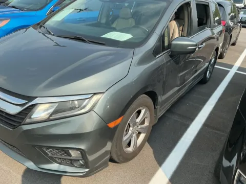 Photos of 2018 Honda Odyssey EX-L for sale in Westfield, IN at Indy Auto Man - Westfield