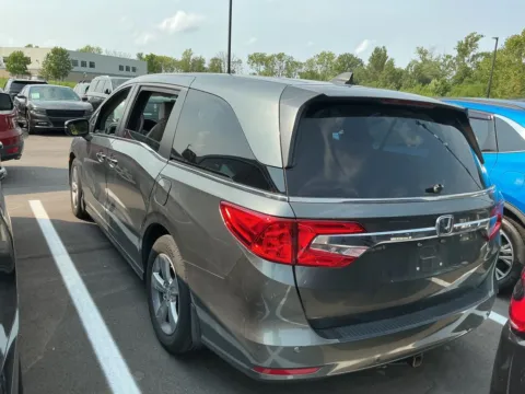 More photos of 2018 Honda Odyssey EX-L at Indy Auto Man - Westfield, IN