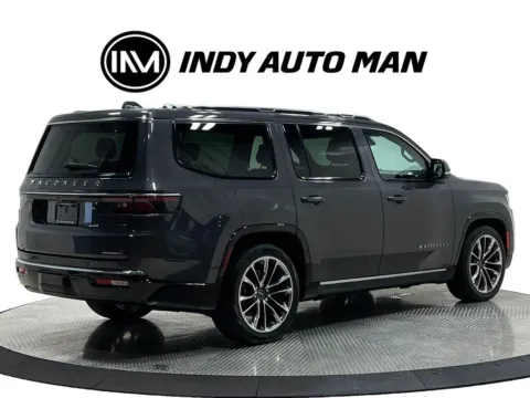 More photos of 2022 Jeep Wagoneer Series III at Indy Auto Man - Westfield, IN