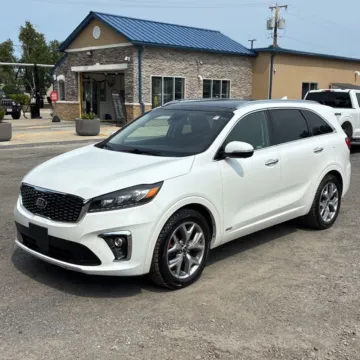Photos of 2019 Kia Sorento SX for sale in Westfield, IN at Indy Auto Man - Westfield