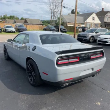 More photos of 2022 Dodge Challenger R/T at Indy Auto Man - Westfield, IN