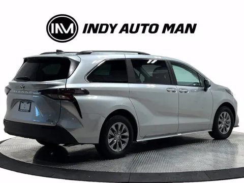 More photos of 2024 Toyota Sienna XLE 8 Passenger at Indy Auto Man - Westfield, IN