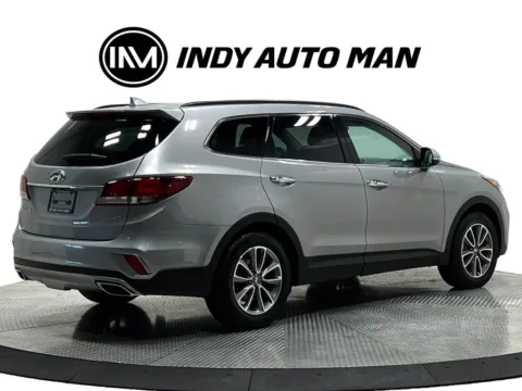 More photos of 2018 Hyundai Santa Fe SE at Indy Auto Man - Westfield, IN