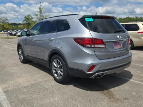 More photos of 2018 Hyundai Santa Fe SE at Indy Auto Man - Westfield, IN