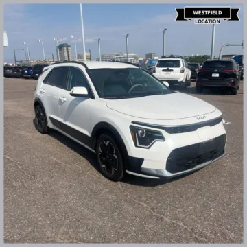White 2023 Kia Niro EV Wind for sale in Westfield, IN