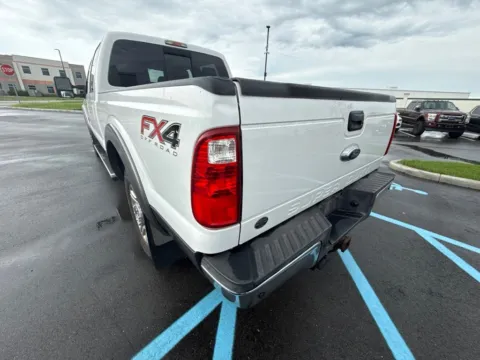 More photos of 2014 Ford F-250SD Lariat at Indy Auto Man - Westfield, IN