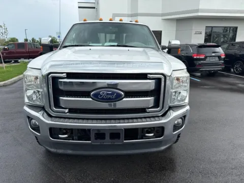 Photos of 2014 Ford F-250SD Lariat for sale in Westfield, IN at Indy Auto Man - Westfield