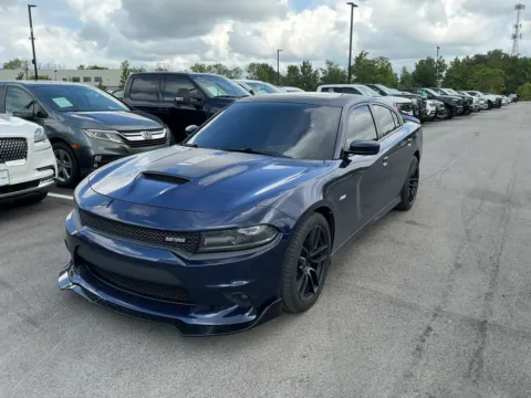 Photos of 2017 Dodge Charger R/T for sale in Westfield, IN at Indy Auto Man - Westfield