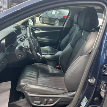 More photos of 2019 Genesis G70 3.3T Advanced at Indy Auto Man - Westfield, IN