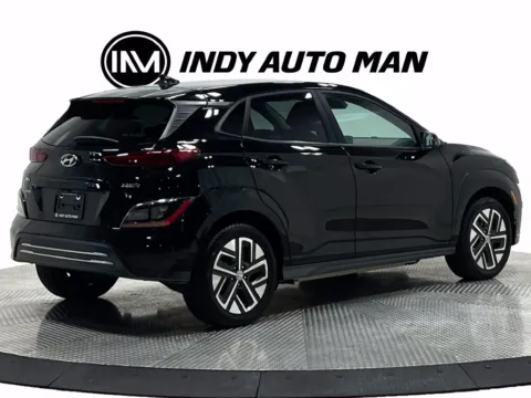More photos of 2023 Hyundai Kona Electric SE at Indy Auto Man - Westfield, IN