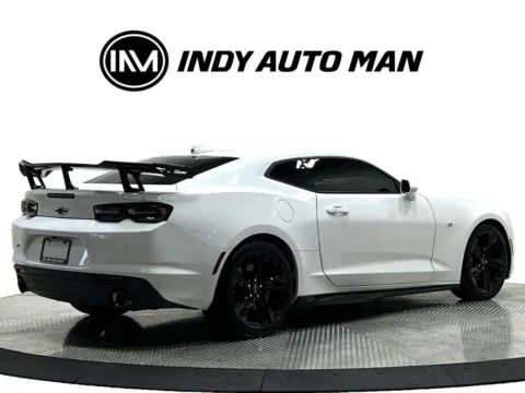 More photos of 2021 Chevrolet Camaro SS 2SS at Indy Auto Man - Westfield, IN