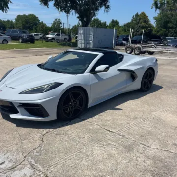 Photos of 2020 Chevrolet Corvette Stingray 2LT for sale in Westfield, IN at Indy Auto Man - Westfield