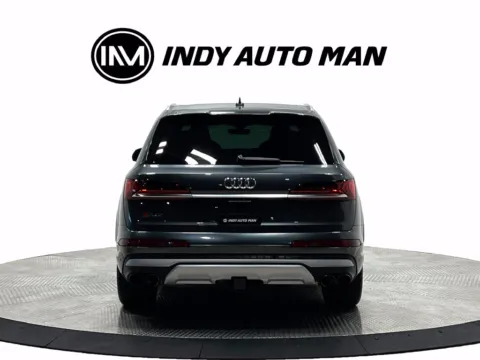 More photos of 2021 Audi SQ7 Premium Plus quattro at Indy Auto Man - Westfield, IN
