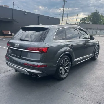 Another view of 2021 Audi SQ7 Premium Plus quattro for sale in Westfield, IN at Indy Auto Man - Westfield